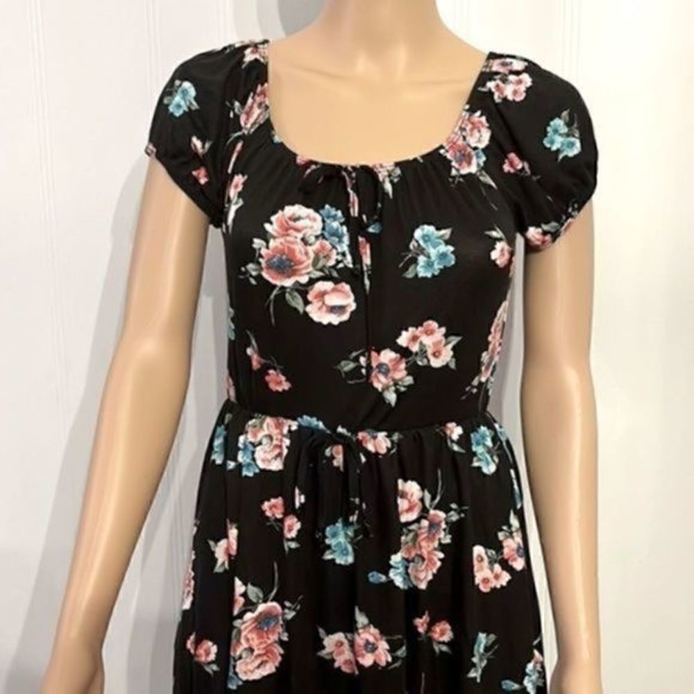 ULTRA-FLIRT casual rose print A-line dress S ruched NWT - Picture 4 of 12